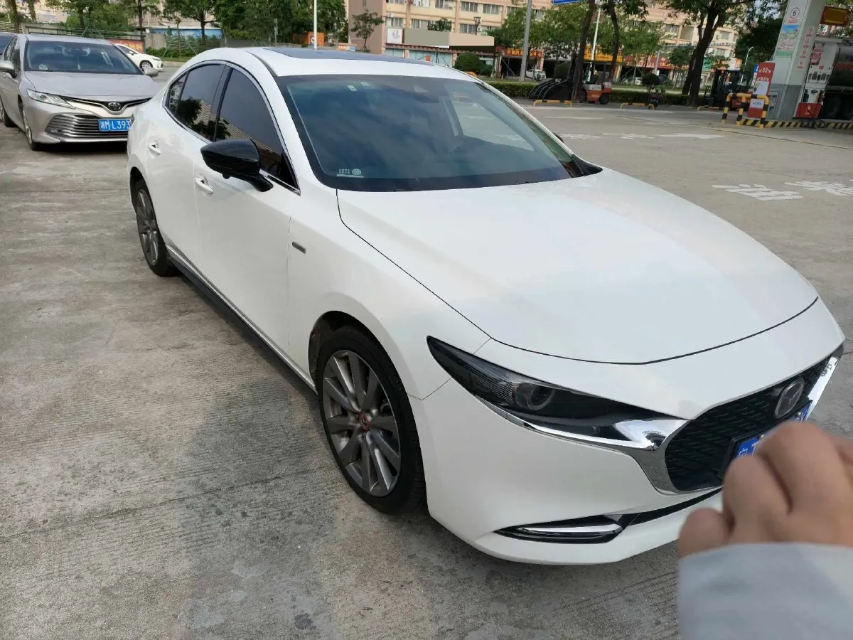 2021 Mazda 3 Axela 2.0L 158HP L4 6AT,autocango,china used car exporter,china ev exporter,chinese used car exporter,chinese used ev exporter