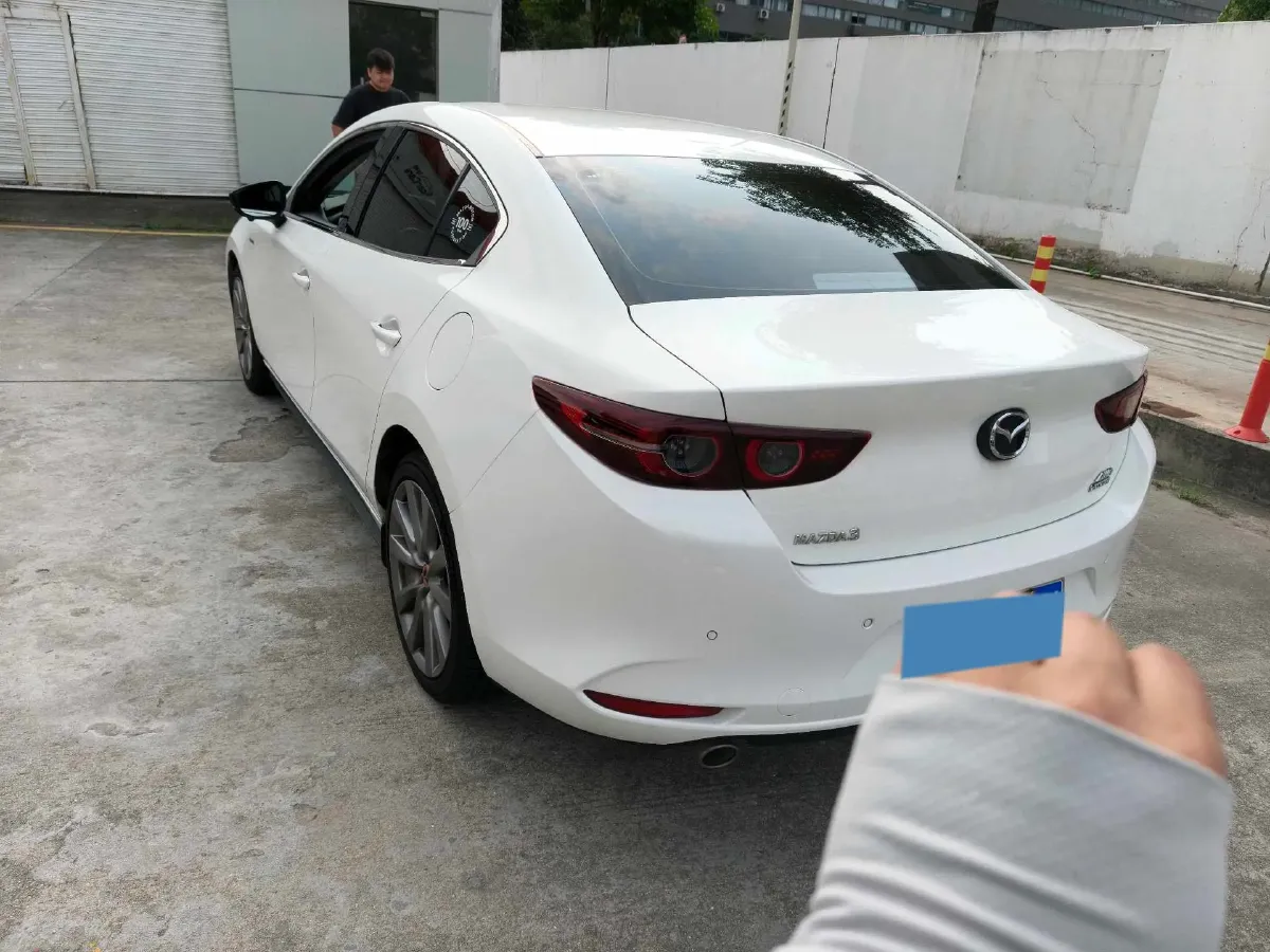 2021 Mazda 3 Axela 2.0L 158HP L4 6AT,autocango,china used car exporter,china ev exporter,chinese used car exporter,chinese used ev exporter