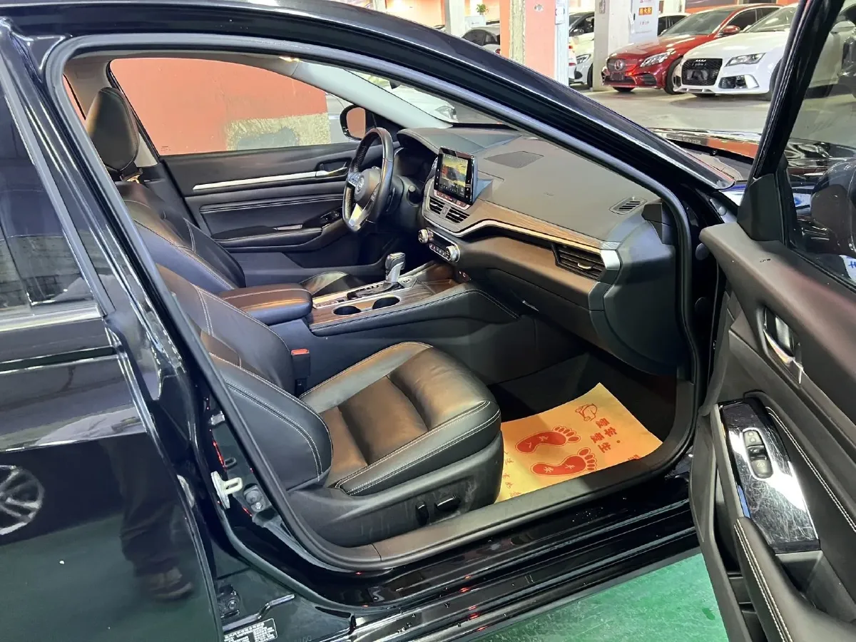 2021 Nissan Teana 2.0T 243HP L4 CVT,autocango,china used car exporter,china ev exporter,chinese used car exporter,chinese used ev exporter