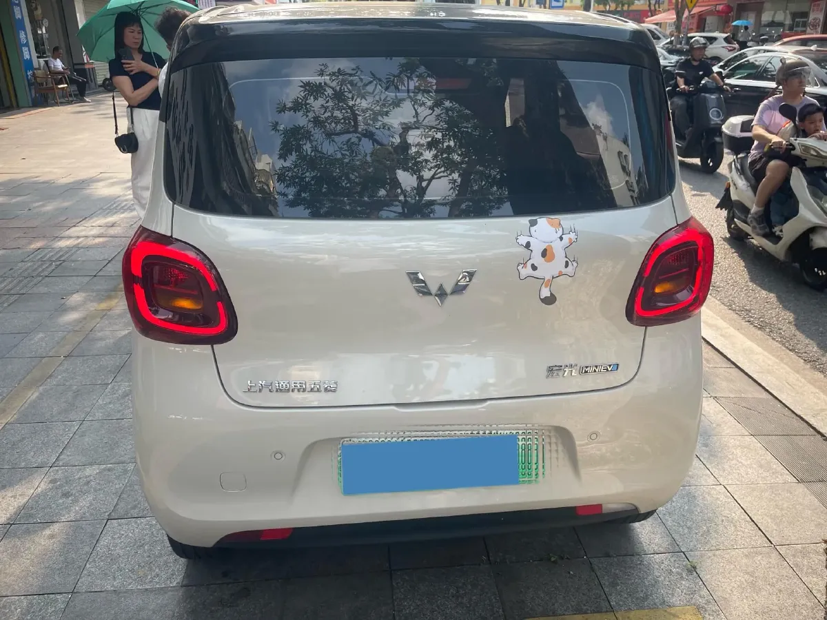 2025 WuLing HongGuang MINI EV BEV 16.2KWH,autocango,china used car exporter,china ev exporter,chinese used car exporter,chinese used ev exporter