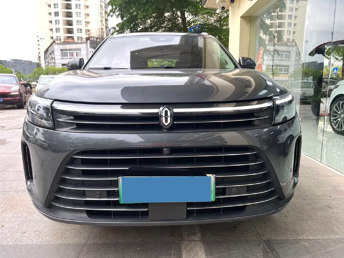 2022 AITO AITO M7 Range Extended 125HP REEV 40KWH,autocango,china used car exporter,china ev exporter,chinese used car exporter,chinese used ev exporter
