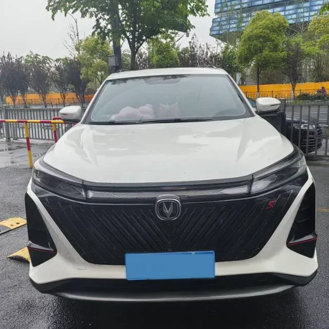 2022 ChangAn CS75 Plus 1.5T 188HP L4 8AT,autocango,china used car exporter,china ev exporter,chinese used car exporter,chinese used ev exporter
