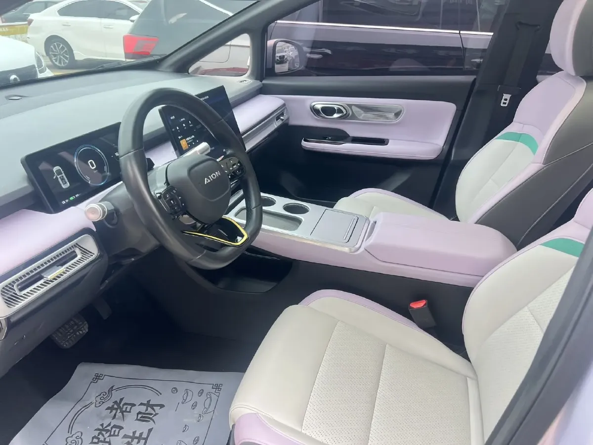 2022 Geely Okavango 1.8T 184HP L4 7DCT,autocango,china used car exporter,china ev exporter,chinese used car exporter,chinese used ev exporter