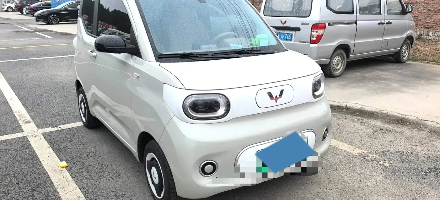 2024 WuLing HongGuang MINI EV BEV 17.3KWH,autocango,china used car exporter,china ev exporter,chinese used car exporter,chinese used ev exporter