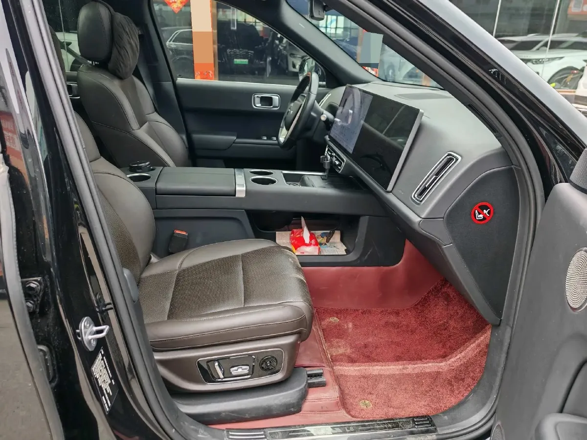 2023 Li L8 Range Extended 154HP REEV 40.9KWH,autocango,china used car exporter,china ev exporter,chinese used car exporter,chinese used ev exporter