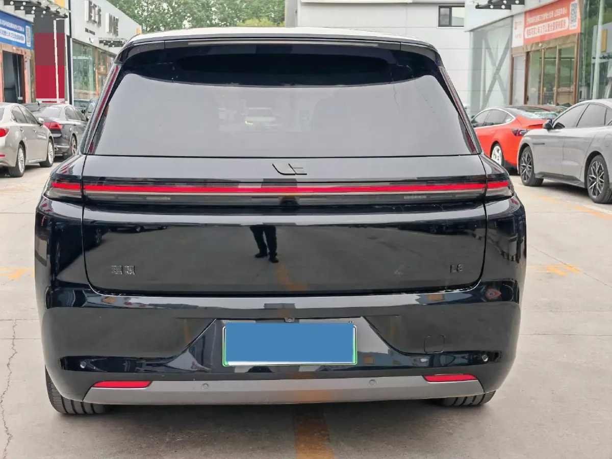 2023 Li L8 Range Extended 154HP REEV 40.9KWH,autocango,china used car exporter,china ev exporter,chinese used car exporter,chinese used ev exporter