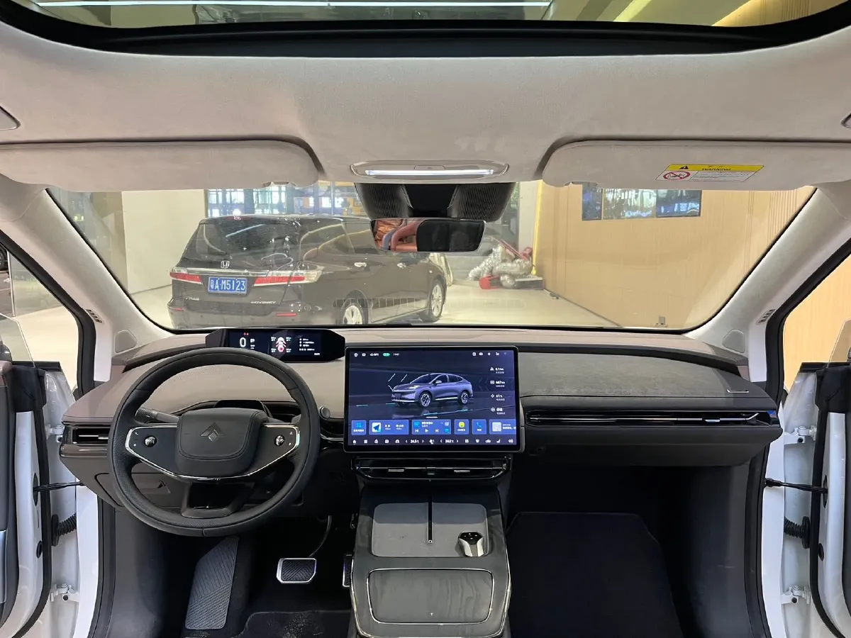 2024 HYPTEC HT BEV 99.5KWH,autocango,china used car exporter,china ev exporter,chinese used car exporter,chinese used ev exporter