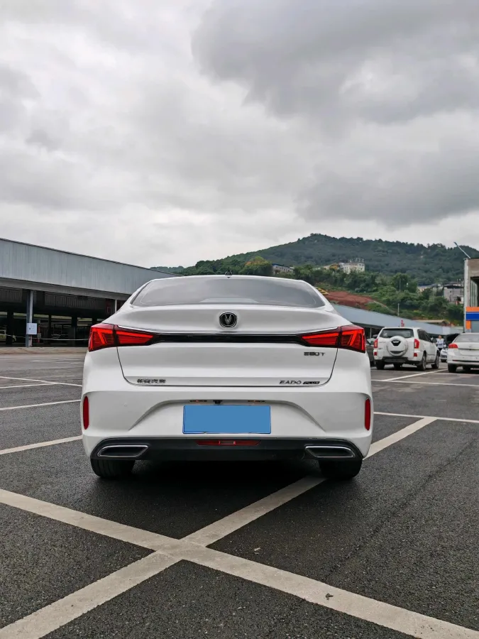 2020 ChangAn Eado 1.4T 158HP L4 7DCT,autocango,china used car exporter,china ev exporter,chinese used car exporter,chinese used ev exporter