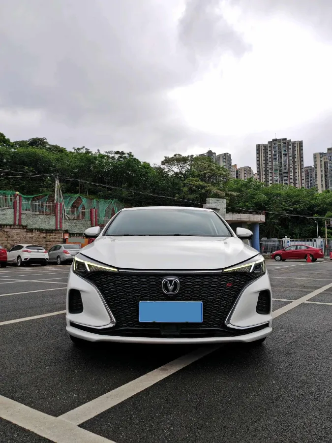 2020 ChangAn Eado 1.4T 158HP L4 7DCT,autocango,china used car exporter,china ev exporter,chinese used car exporter,chinese used ev exporter