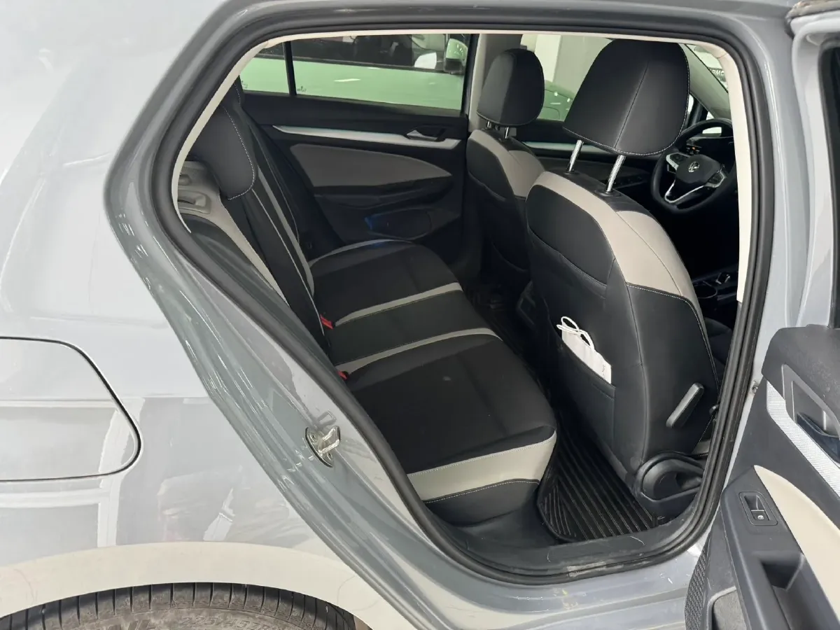 2021 Volkswagen Golf 1.4T 150HP L4 7DCT,autocango,china used car exporter,china ev exporter,chinese used car exporter,chinese used ev exporter