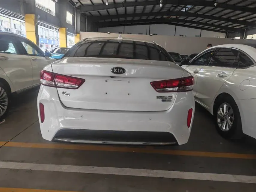 2016 Kia K5 2.0L 156HP L4 6AT Hybrid,autocango,china used car exporter,china ev exporter,chinese used car exporter,chinese used ev exporter