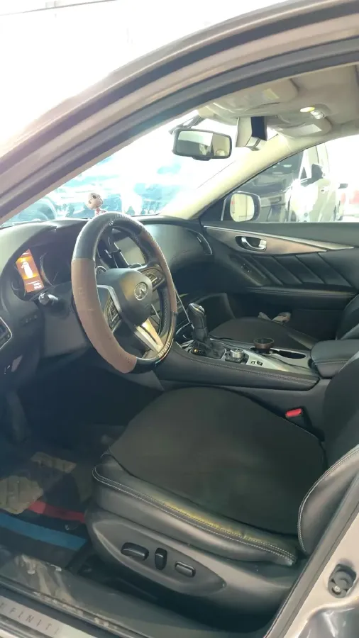 2021 Infiniti Q50L 2.0T 211HP L4 7AT,autocango,china used car exporter,china ev exporter,chinese used car exporter,chinese used ev exporter