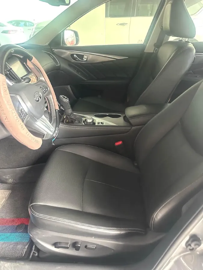 2021 Infiniti Q50L 2.0T 211HP L4 7AT,autocango,china used car exporter,china ev exporter,chinese used car exporter,chinese used ev exporter