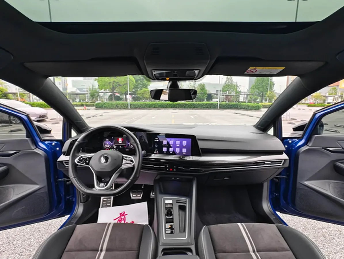 2023 Volkswagen Golf 1.4T 150HP L4 7DCT,autocango,china used car exporter,china ev exporter,chinese used car exporter,chinese used ev exporter