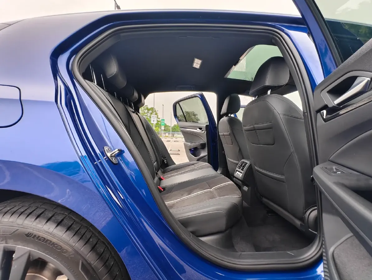 2023 Volkswagen Golf 1.4T 150HP L4 7DCT,autocango,china used car exporter,china ev exporter,chinese used car exporter,chinese used ev exporter