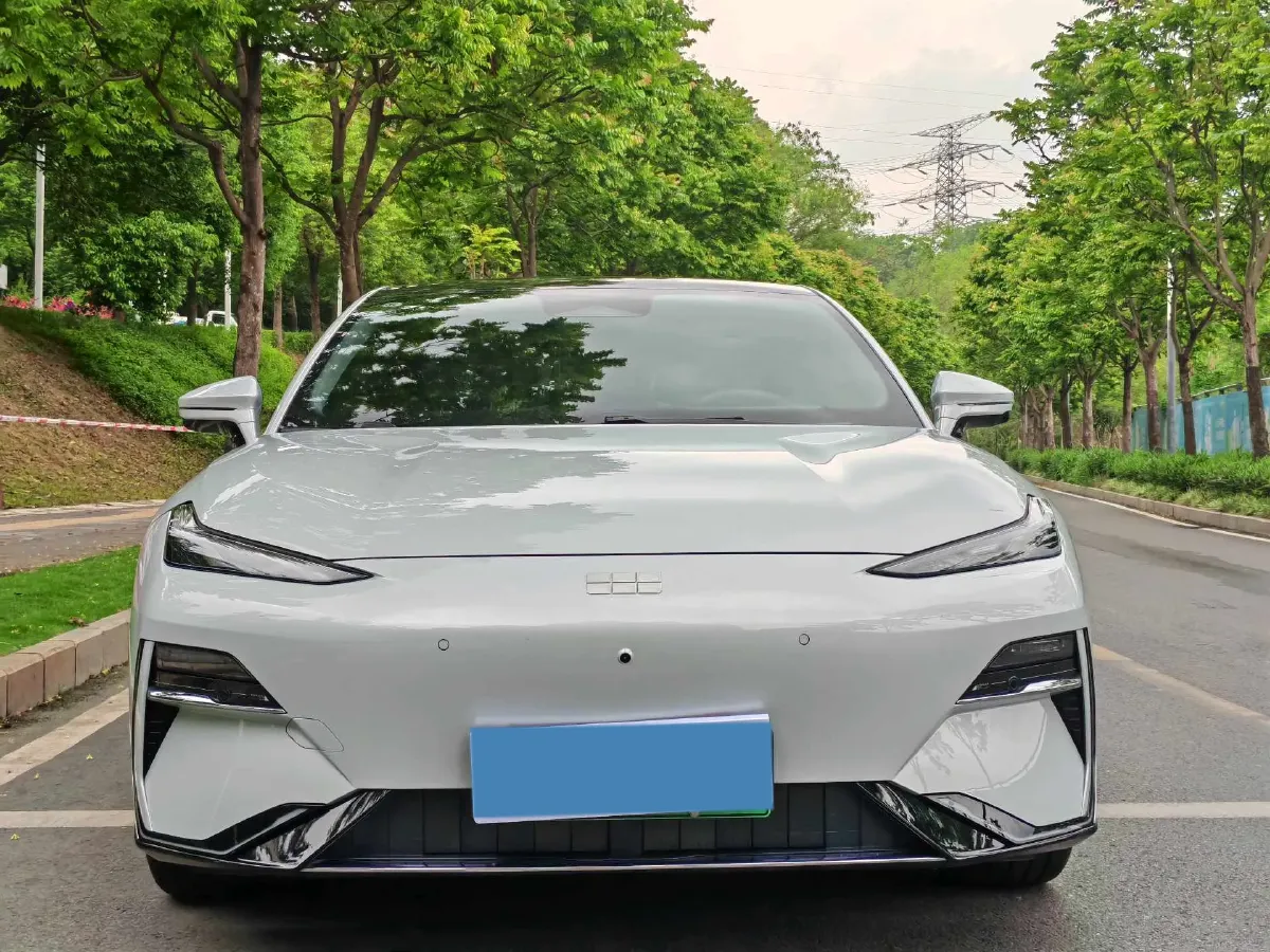 2025 Geely Galaxy E8 BEV 76KWH,autocango,china used car exporter,china ev exporter,chinese used car exporter,chinese used ev exporter