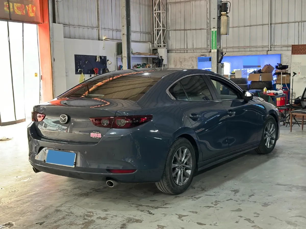 2023 Mazda 3 Axela 1.5L 117HP L4 6MT,autocango,china used car exporter,china ev exporter,chinese used car exporter,chinese used ev exporter