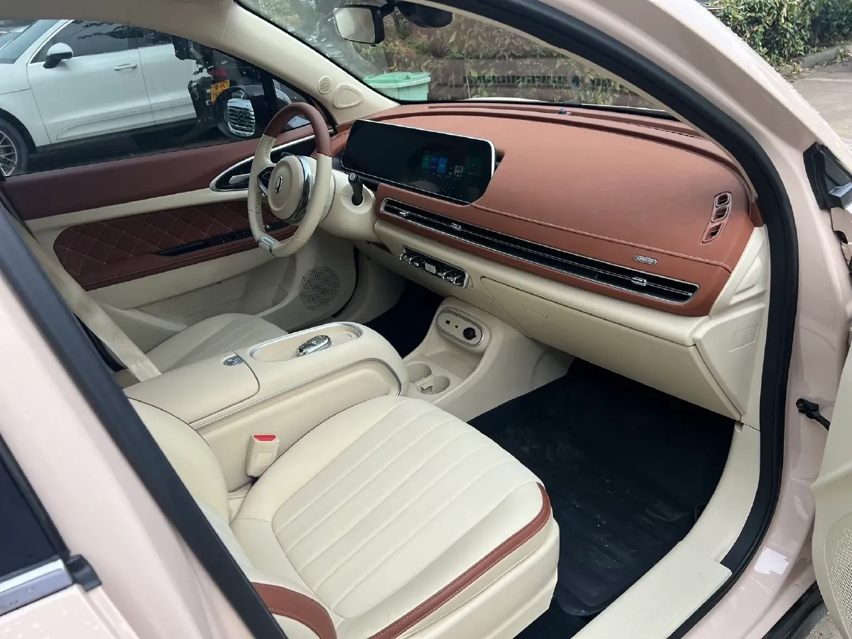 2024 Ora FunkyCat BEV 47.8KWH,autocango,china used car exporter,china ev exporter,chinese used car exporter,chinese used ev exporter