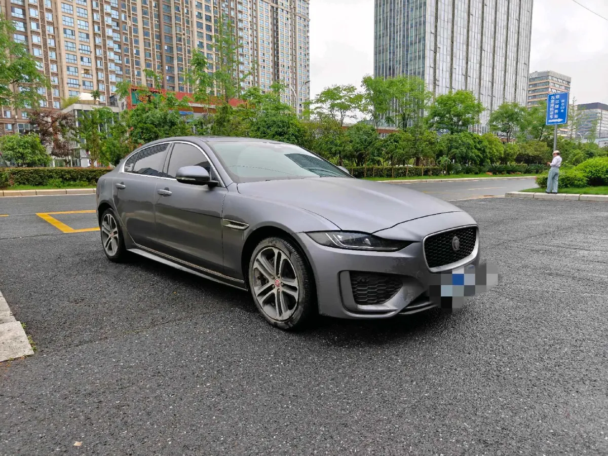 2021 Jaguar XEL 2.0T 250HP L4 8AT,autocango,china used car exporter,china ev exporter,chinese used car exporter,chinese used ev exporter