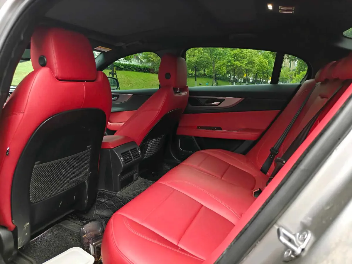 2021 Jaguar XEL 2.0T 250HP L4 8AT,autocango,china used car exporter,china ev exporter,chinese used car exporter,chinese used ev exporter