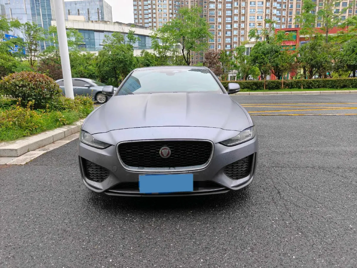 2021 Jaguar XEL 2.0T 250HP L4 8AT,autocango,china used car exporter,china ev exporter,chinese used car exporter,chinese used ev exporter