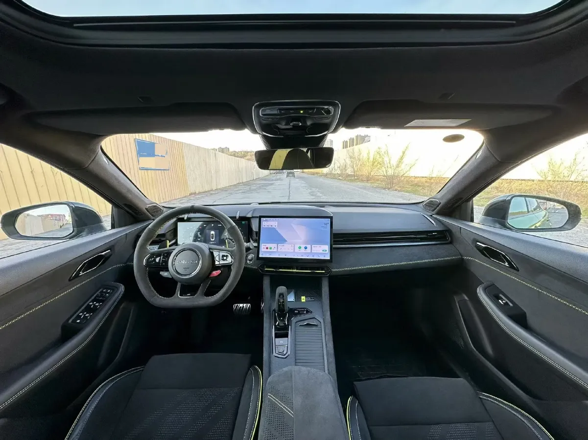 2025 LYNK&CO 03 2.0T 309HP L4 8AT,autocango,china used car exporter,china ev exporter,chinese used car exporter,chinese used ev exporter