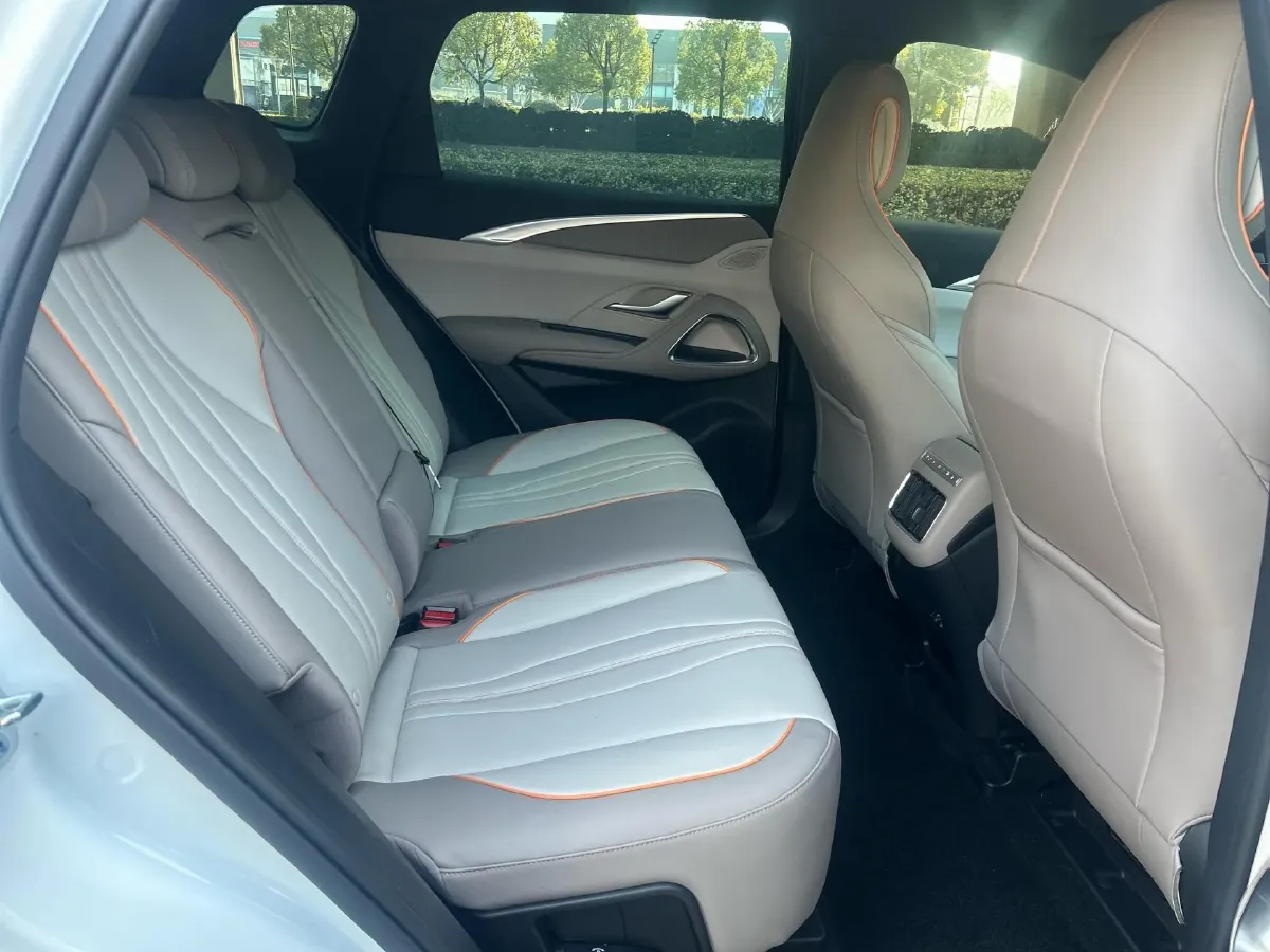 2025 BYD Song Pro 1.5L 101HP L4 E-CVT PHEV 18.3KWH,autocango,china used car exporter,china ev exporter,chinese used car exporter,chinese used ev exporter