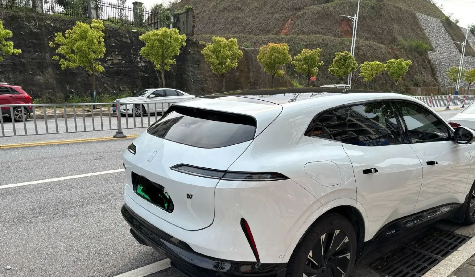 2024 Avatr 07 1.5T 156HP L4 REEV 39.05KWH,autocango,china used car exporter,china ev exporter,chinese used car exporter,chinese used ev exporter