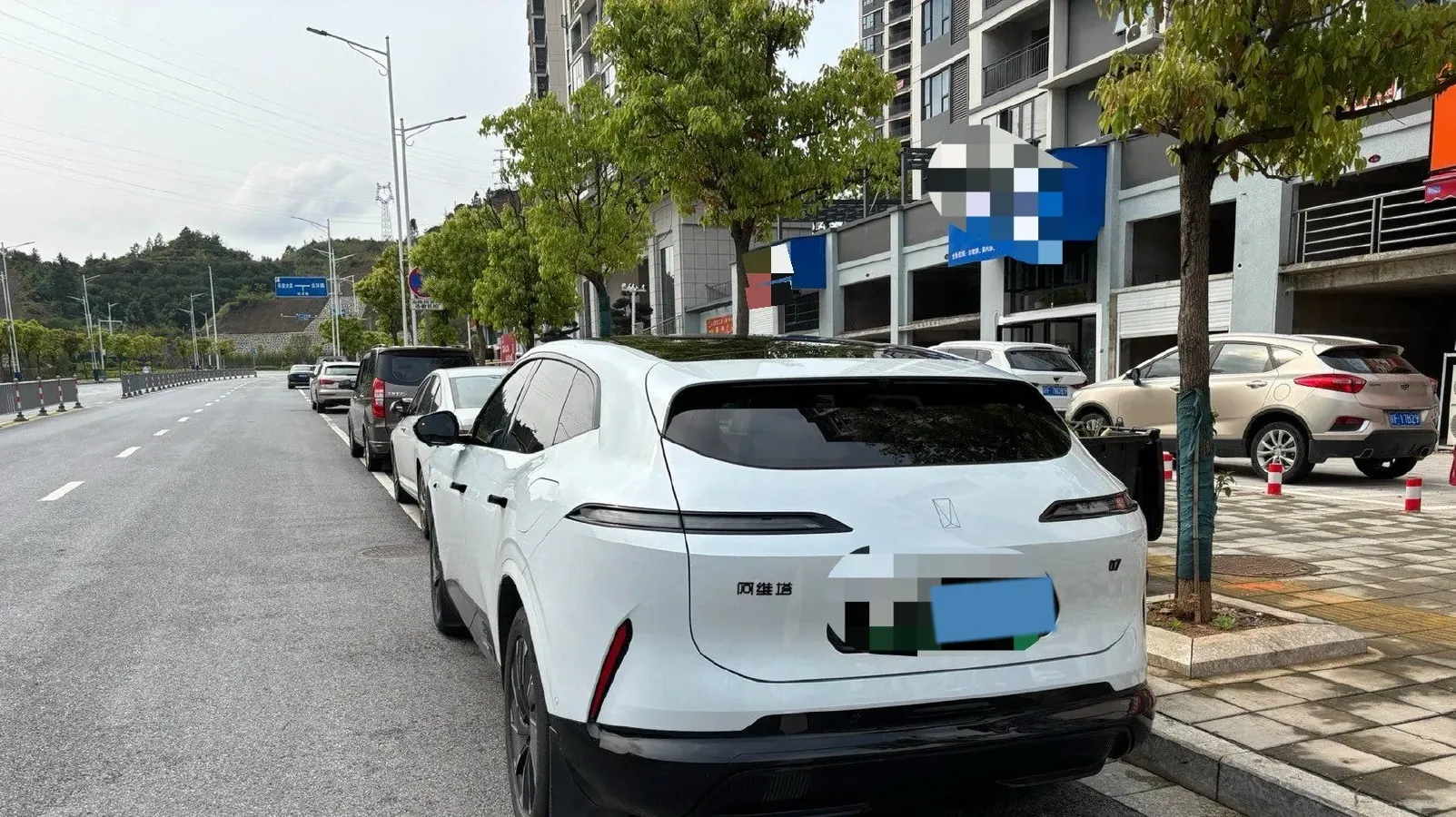 2024 Avatr 07 1.5T 156HP L4 REEV 39.05KWH,autocango,china used car exporter,china ev exporter,chinese used car exporter,chinese used ev exporter