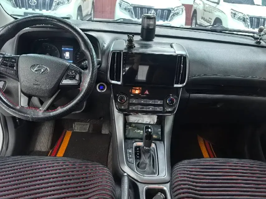 2019 Hyundai ix35 2.0L 160HP L4 6AT,autocango,china used car exporter,china ev exporter,chinese used car exporter,chinese used ev exporter