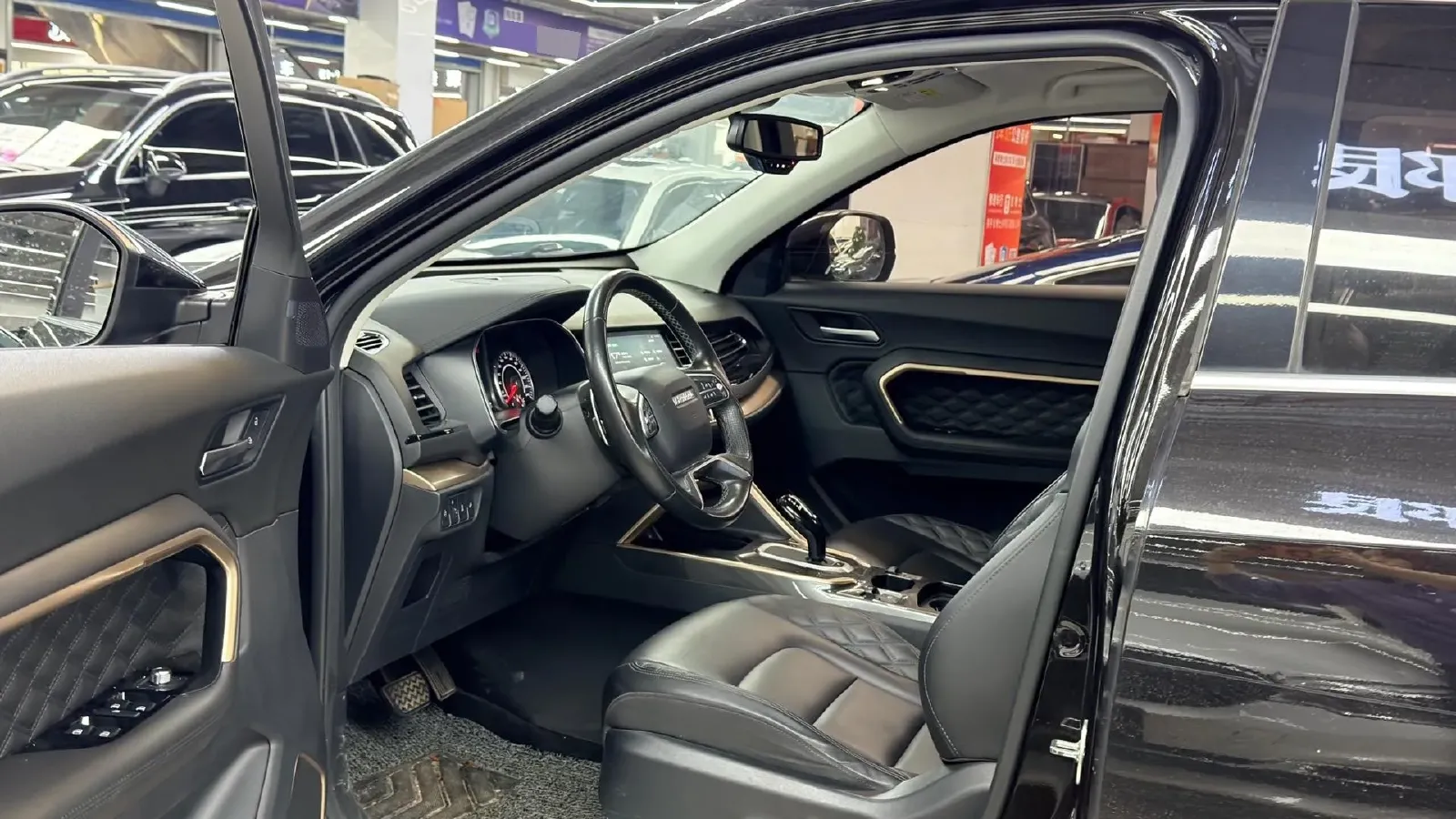 2021 Haval H6 1.5T 150HP L4 7DCT,autocango,china used car exporter,china ev exporter,chinese used car exporter,chinese used ev exporter