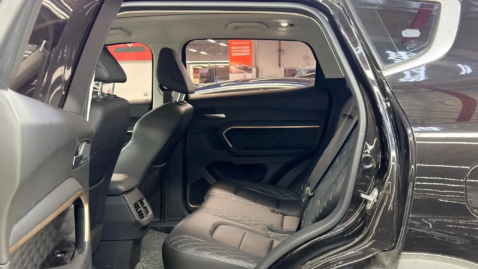 2021 Haval H6 1.5T 150HP L4 7DCT,autocango,china used car exporter,china ev exporter,chinese used car exporter,chinese used ev exporter