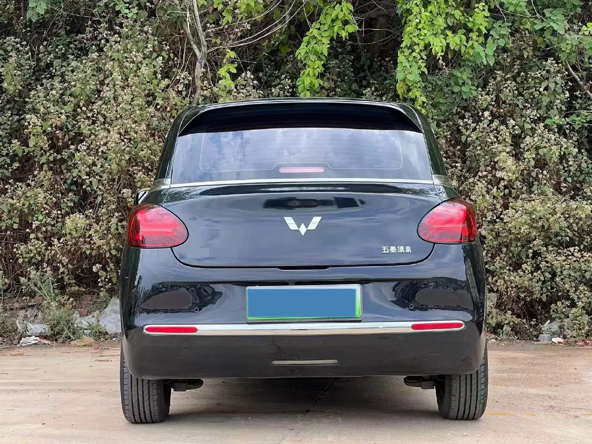 2023 WuLing BinGuo BEV 31.9KWH,autocango,china used car exporter,china ev exporter,chinese used car exporter,chinese used ev exporter