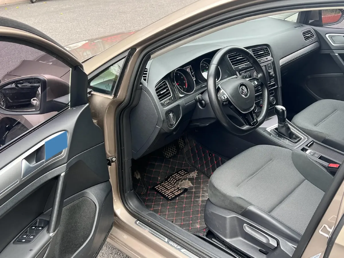 2018 Volkswagen Golf 1.6L 110HP L4 6AT,autocango,china used car exporter,china ev exporter,chinese used car exporter,chinese used ev exporter