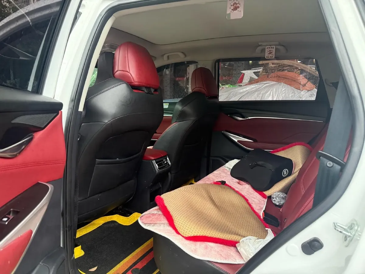 2021 ChangAn CS75 Plus 1.5T 178HP L4 6AT,autocango,china used car exporter,china ev exporter,chinese used car exporter,chinese used ev exporter