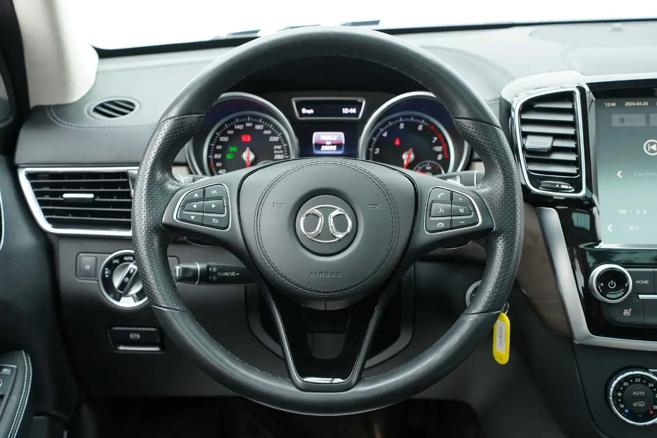 2021 Beijing BJ90 4.0T 422HP V8 9AT,autocango,china used car exporter,china ev exporter,chinese used car exporter,chinese used ev exporter