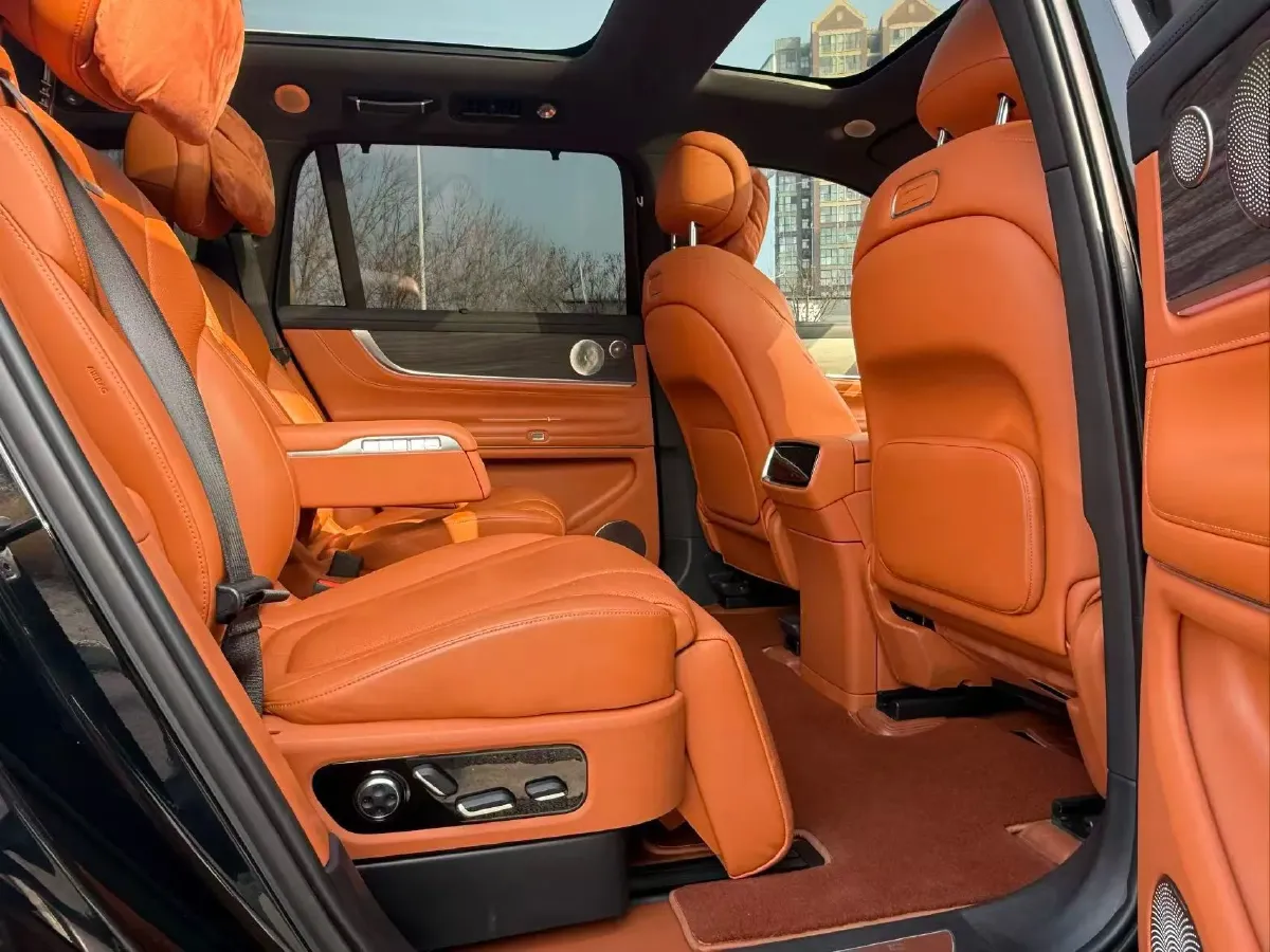 2024 AITO AITO M9 1.5T 152HP L4 REEV 42KWH,autocango,china used car exporter,china ev exporter,chinese used car exporter,chinese used ev exporter