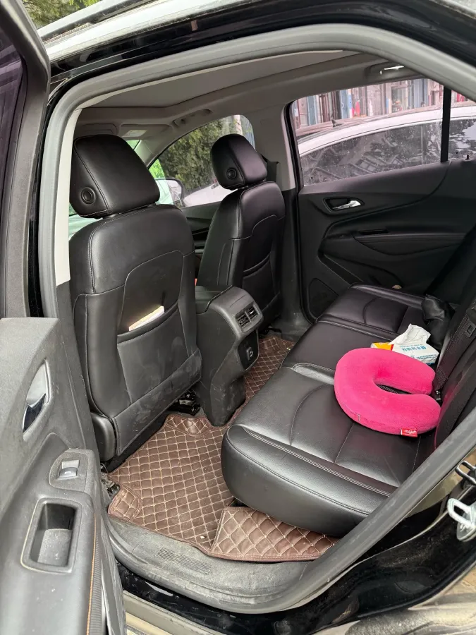 2019 Chevrolet Equinox 1.5T 169HP L4 6AT,autocango,china used car exporter,china ev exporter,chinese used car exporter,chinese used ev exporter