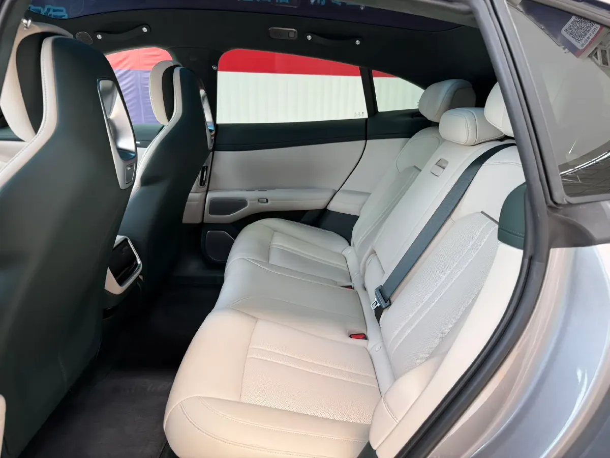 2025 MI YU7 BEV 101.7KWH,autocango,china used car exporter,china ev exporter,chinese used car exporter,chinese used ev exporter