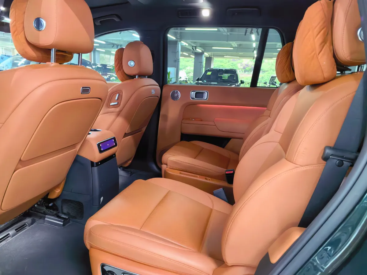 2025 Li L9 Range Extended 154HP REEV,autocango,china used car exporter,china ev exporter,chinese used car exporter,chinese used ev exporter