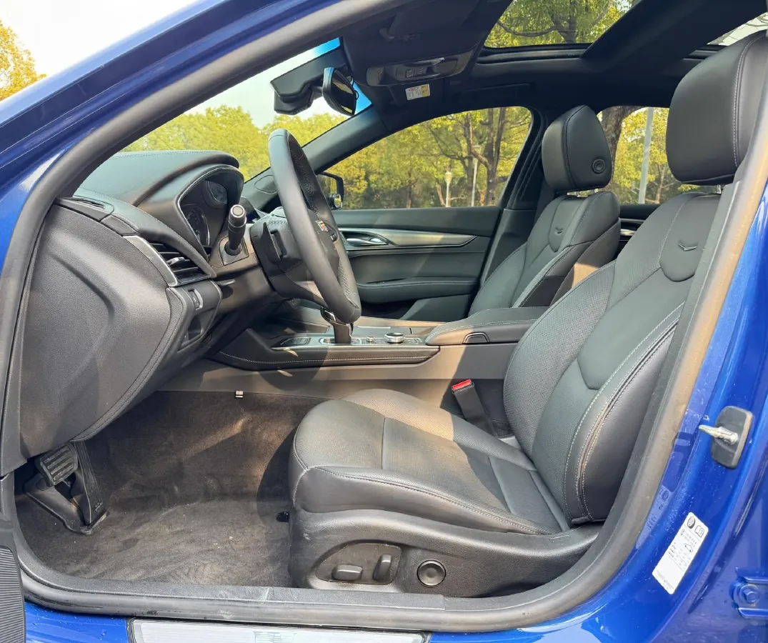 2021 Cadillac CT5 2.0T 237HP L4 10AT,autocango,china used car exporter,china ev exporter,chinese used car exporter,chinese used ev exporter