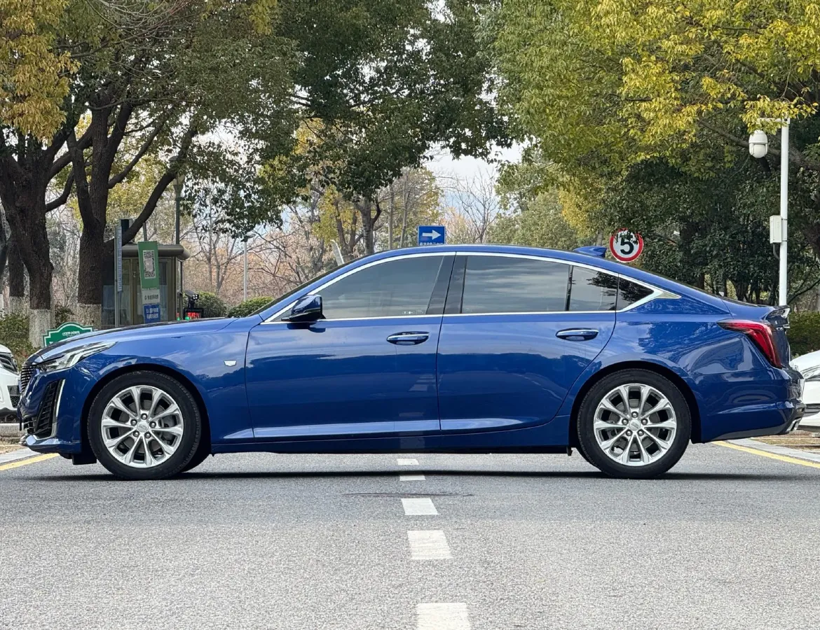 2021 Cadillac CT5 2.0T 237HP L4 10AT,autocango,china used car exporter,china ev exporter,chinese used car exporter,chinese used ev exporter