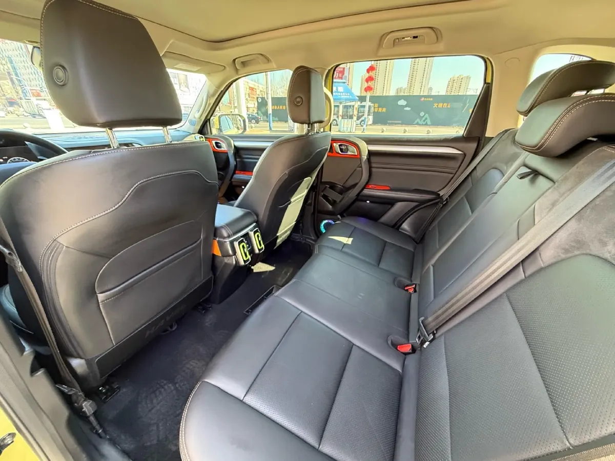 2021 Haval Dargo 2.0T 211HP L4 7DCT,autocango,china used car exporter,china ev exporter,chinese used car exporter,chinese used ev exporter