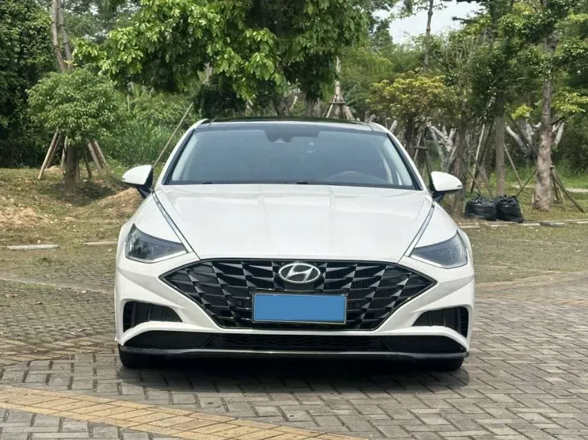 2020 Hyundai Sonata 1.5T 170HP L4 7DCT,autocango,china used car exporter,china ev exporter,chinese used car exporter,chinese used ev exporter