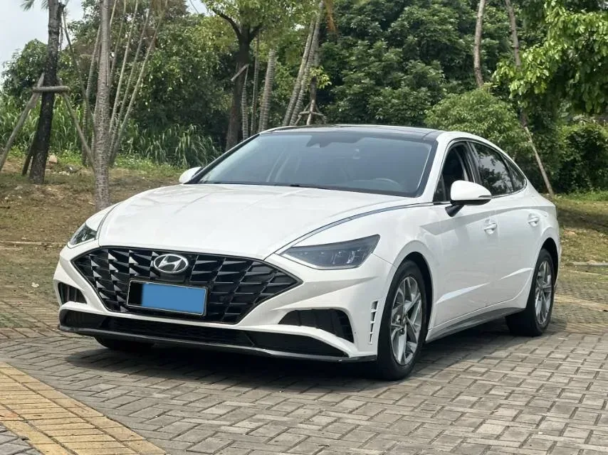 2020 Hyundai Sonata 1.5T 170HP L4 7DCT,autocango,china used car exporter,china ev exporter,chinese used car exporter,chinese used ev exporter