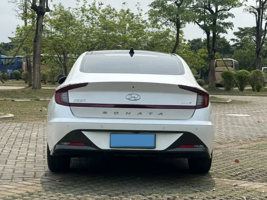2020 Hyundai Sonata 1.5T 170HP L4 7DCT,autocango,china used car exporter,china ev exporter,chinese used car exporter,chinese used ev exporter