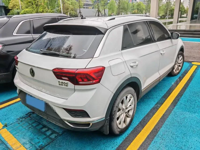 2019 Volkswagen T-Roc 1.4T 131HP L4 7DCT,autocango,china used car exporter,china ev exporter,chinese used car exporter,chinese used ev exporter