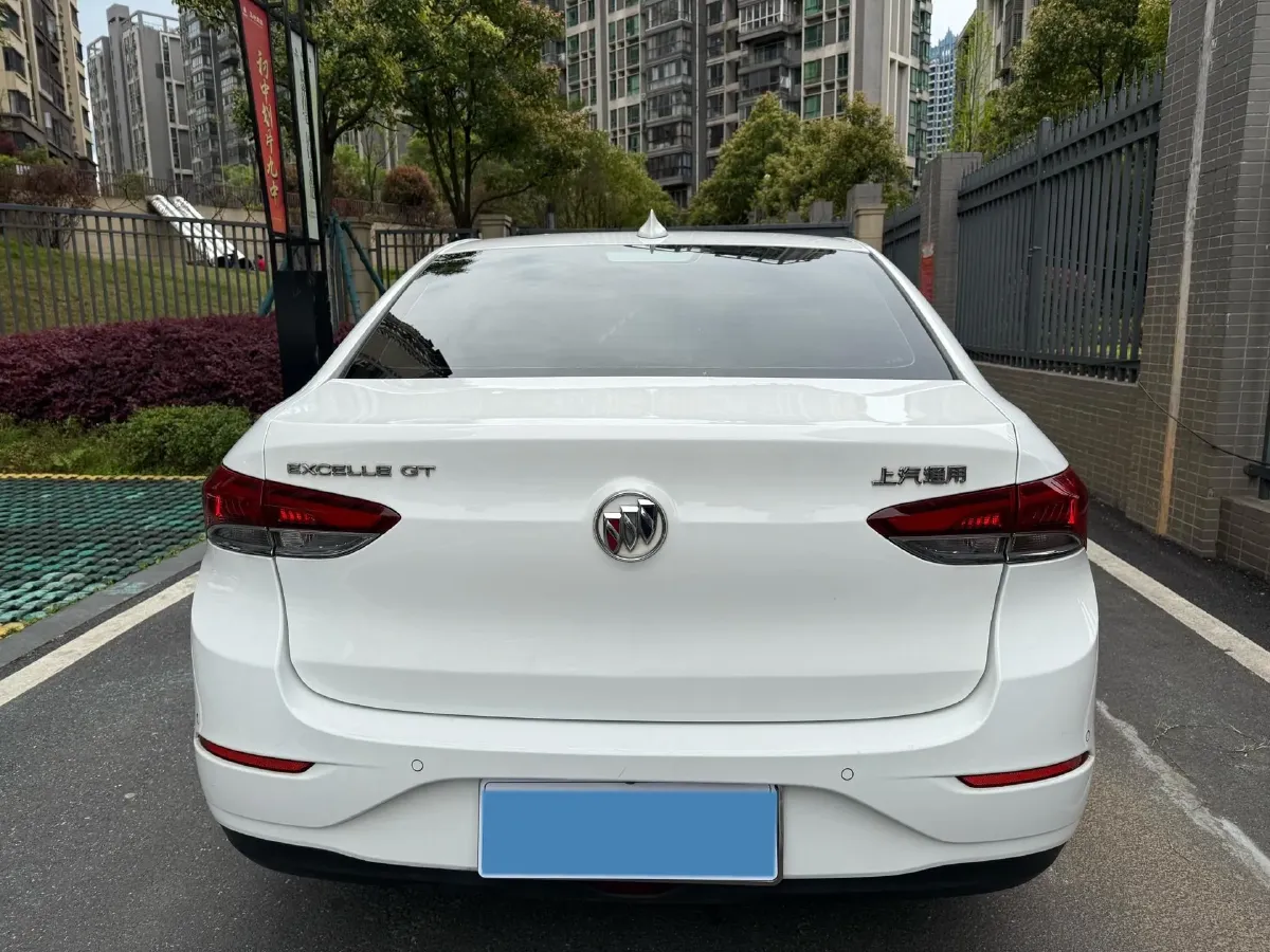 2019 Buick Excelle 1.0T 125HP L3 6DCT,autocango,china used car exporter,china ev exporter,chinese used car exporter,chinese used ev exporter