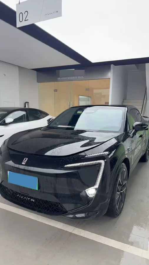 2025 Avatr 11 1.5T 156HP L4 REEV,autocango,china used car exporter,china ev exporter,chinese used car exporter,chinese used ev exporter