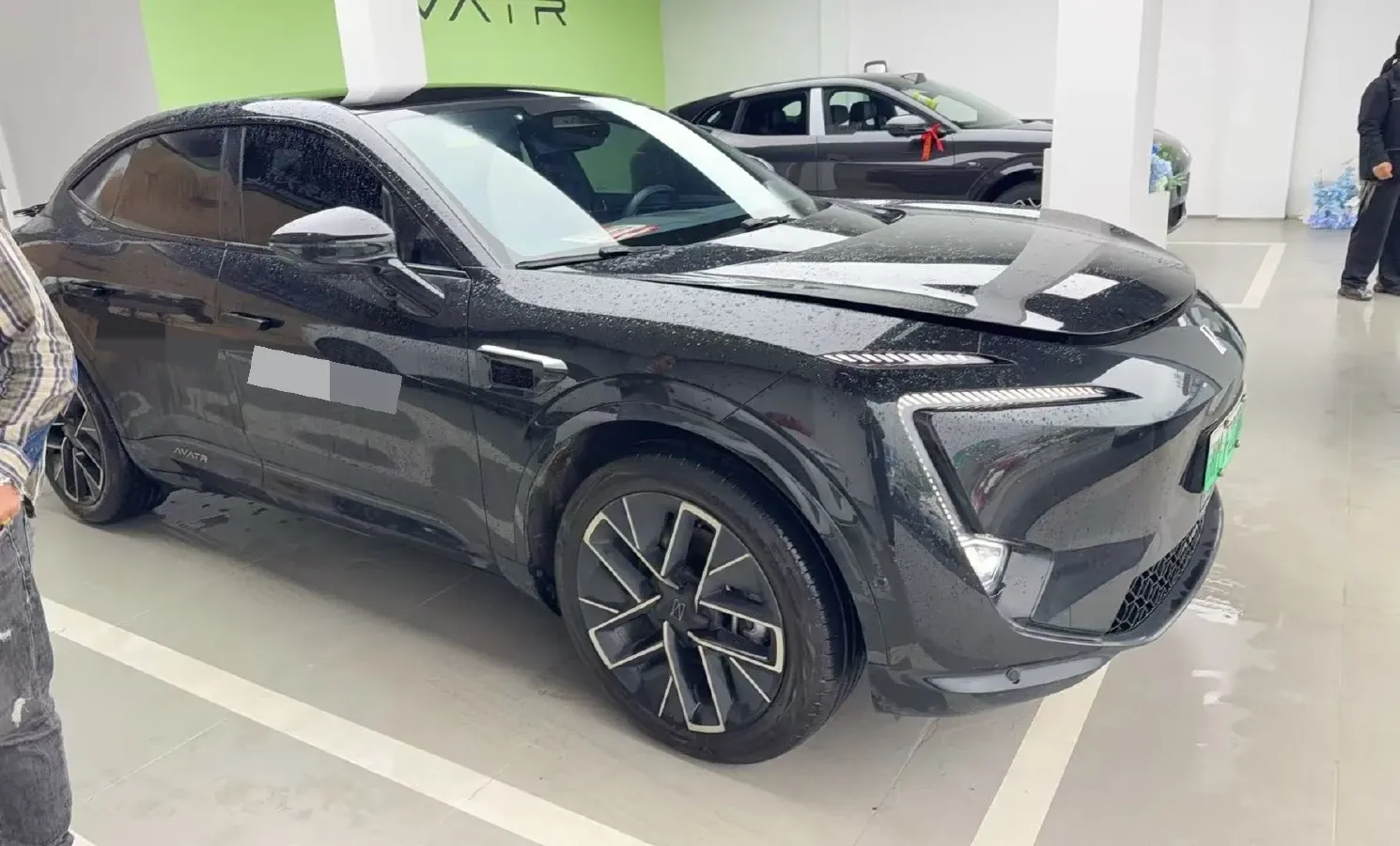 2025 Avatr 11 1.5T 156HP L4 REEV,autocango,china used car exporter,china ev exporter,chinese used car exporter,chinese used ev exporter